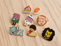 絵本作家さんのピンバッジ Ａ