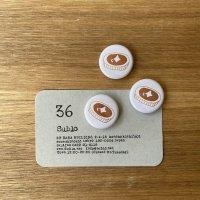 36オリジナル 北海道蒸しパン 缶バッジ