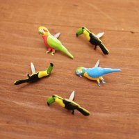 外国の鳥の割ピン