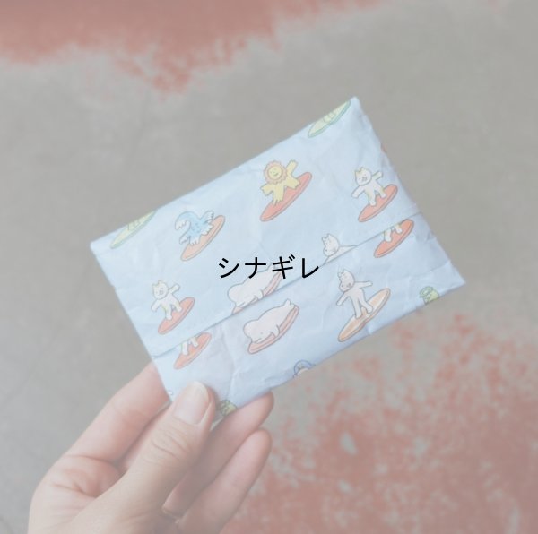 画像1: makomoタイベック素材のティッシュケース ノリノリ柄